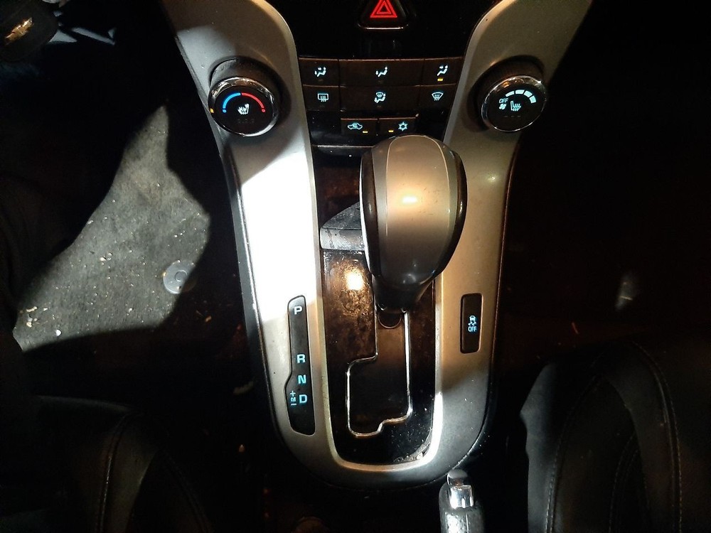 CRUZE 2012 Antenna 1073375
