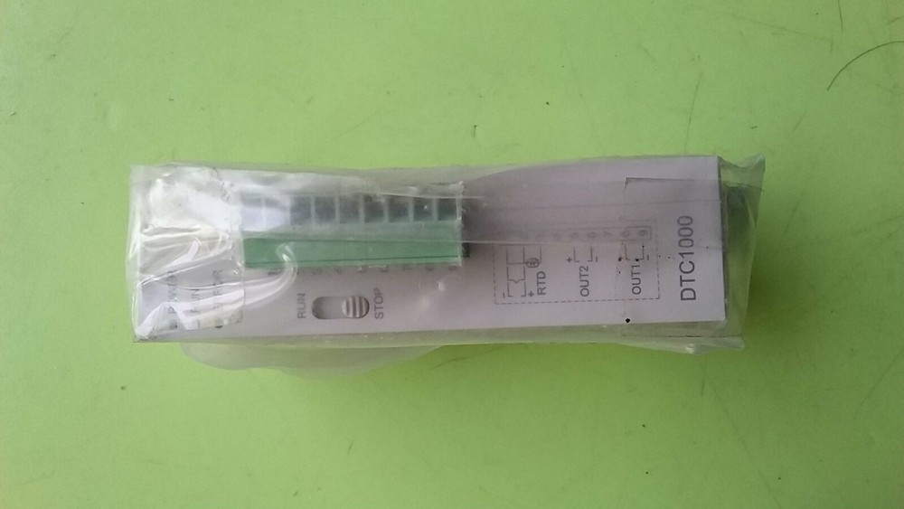 1pc used Delta temperature controller DTC1000R