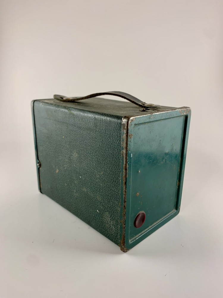 Vintage AGFA ANSCO Box Camera B2 Green Version Non-Working Antique