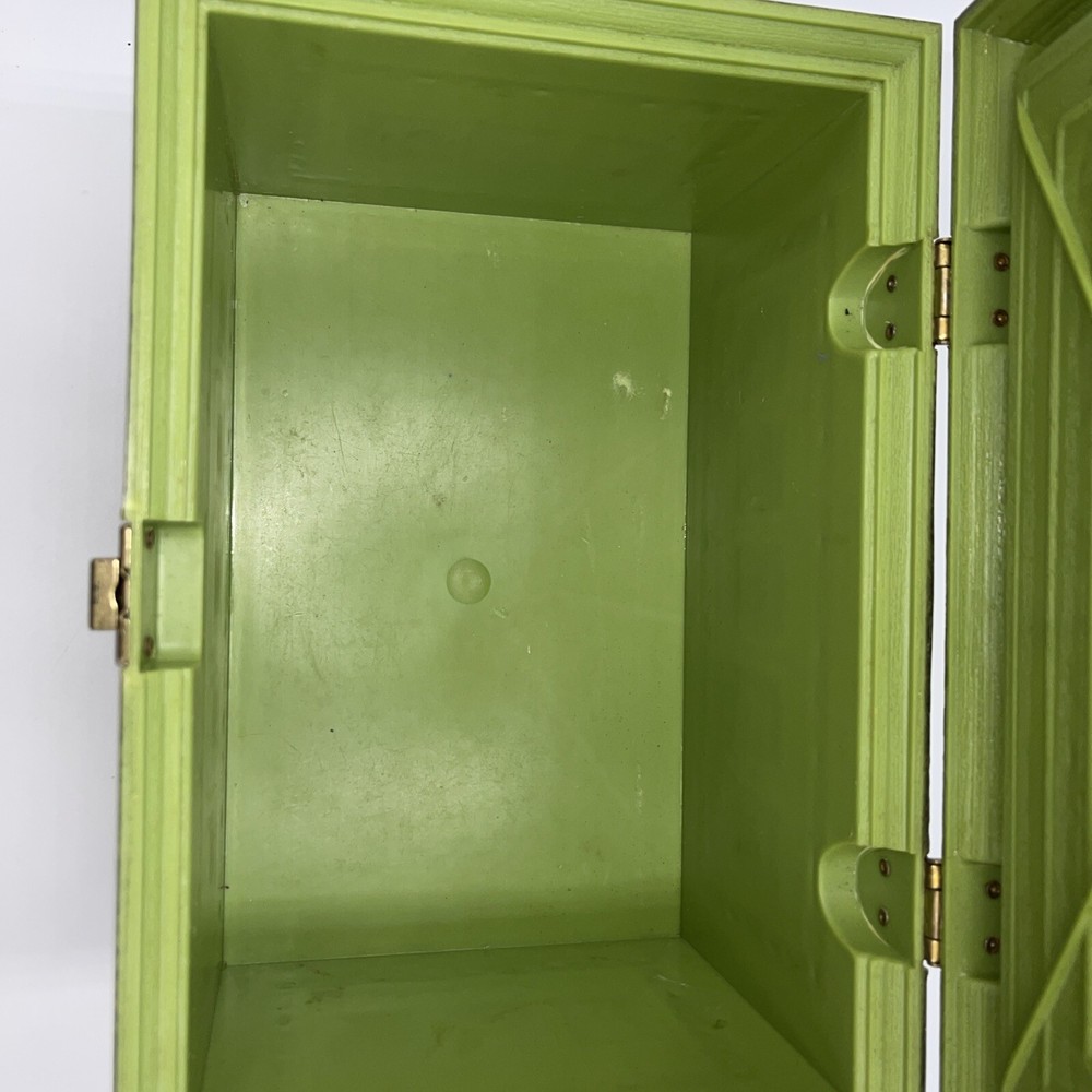 VINTAGE MAX KLEIN GREEN ORNATE PLASTIC SEWING KEEPSAKE BOX