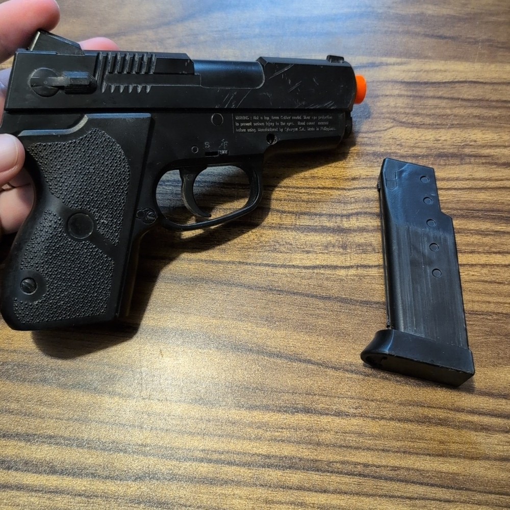 AIRSOFT Cybergun Compact .45 HTF Rare Tested
