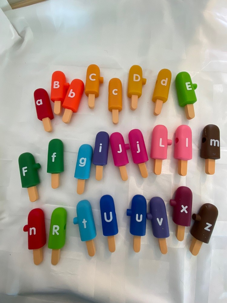 Alphabet Ice Pops Matching Puzzle Set
