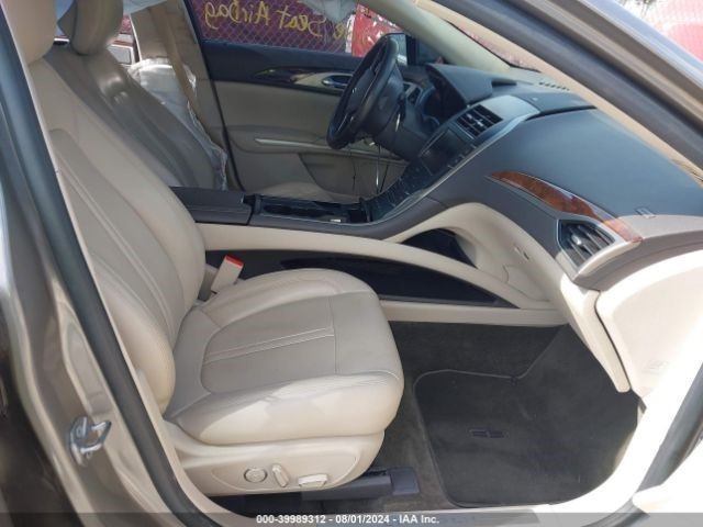 MKZ 2016 Air Shutter 1067014
