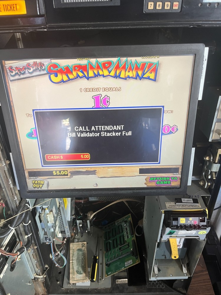 IGT I-GAME Super Sally Shrimpmania Software 9 Pay Lines