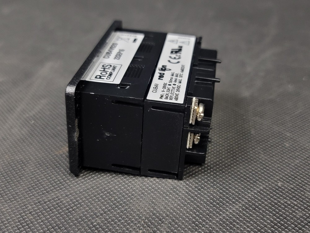 Red Lion Miniature DC Voltmeter Model CUB4V020