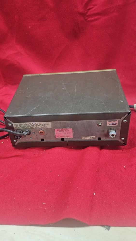 Johnson Messenger 250 23 Channel Base Station CB & Pace Mic. Untested, Powers On