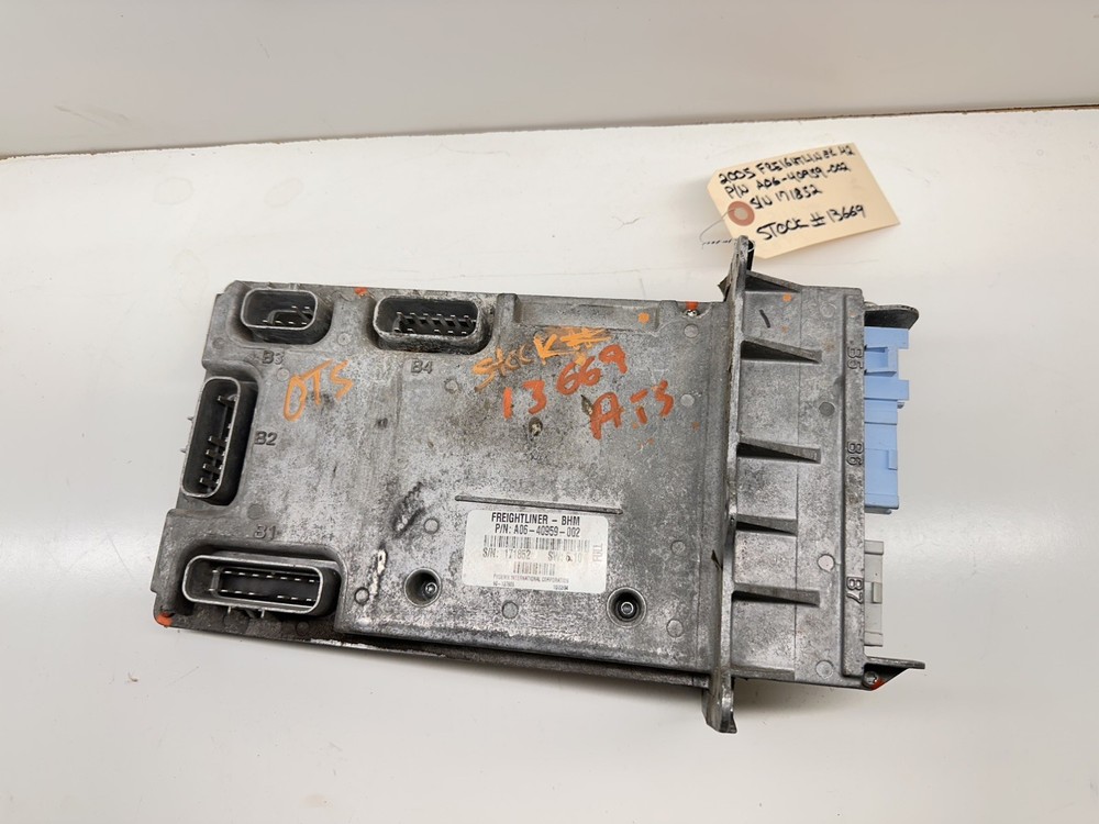 Freightliner M2 BHM Bulkhead Module Body Control Module A06-40959-002 BCM 6.10