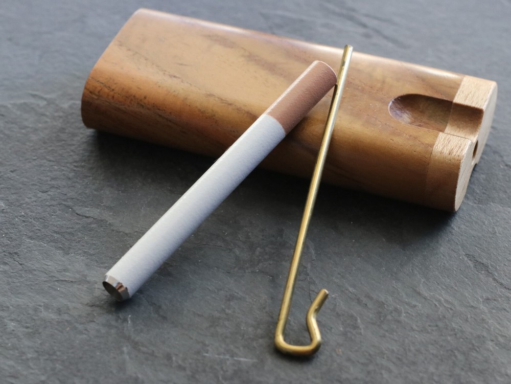 3" Metal One Hitter Pipe-Cigarette Style-.25" Thin Model