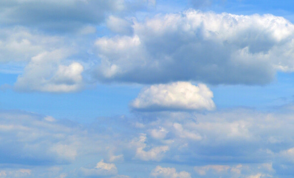 TrainJunkies Just Clouds 3 Model Railroad Backdrop