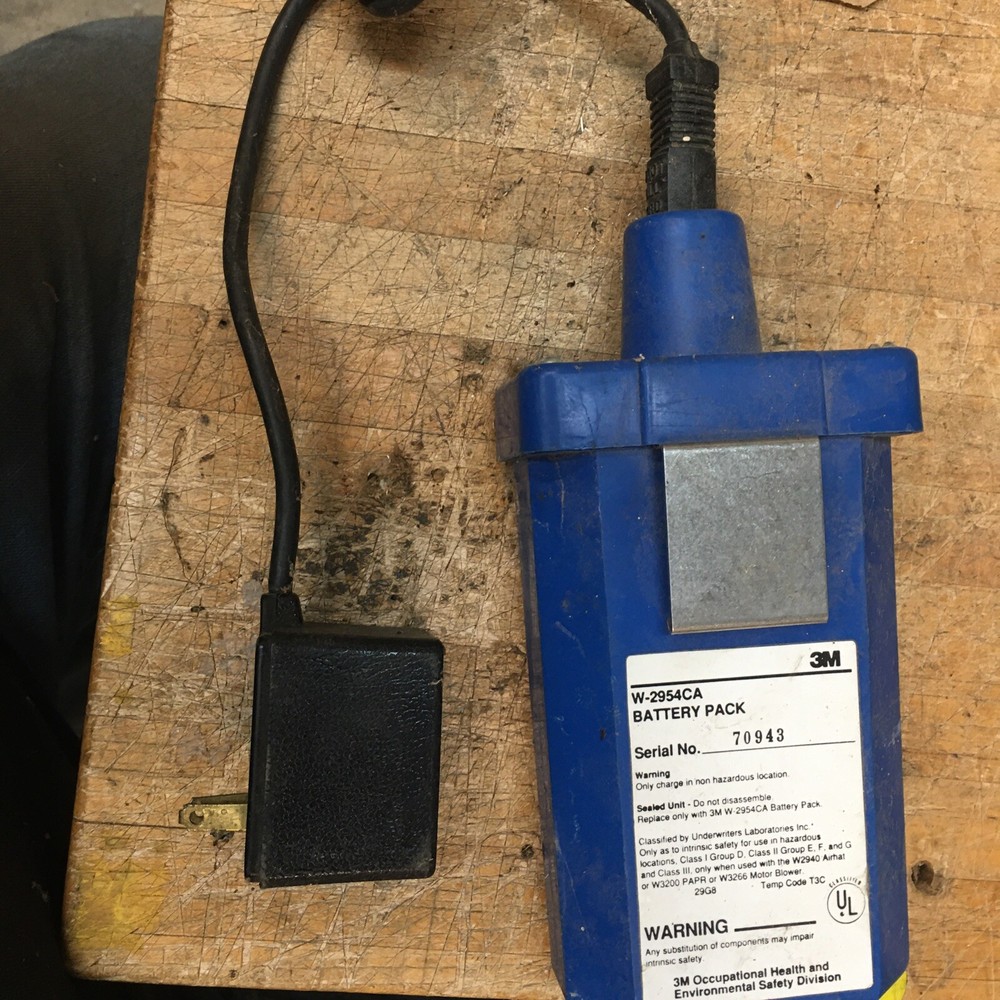 3M AIRHAT VENTILATED HELMET BATTERY PACK