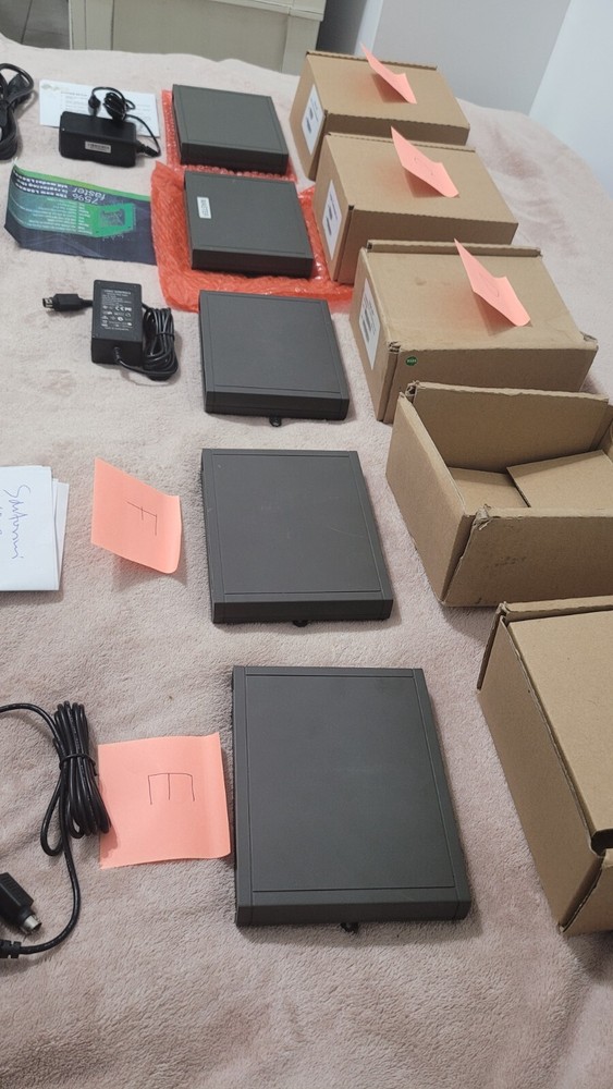 LOT of 5 Pieces - See Description (NOT AVAILABLE)