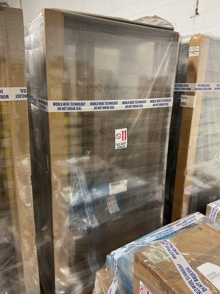 BLACK BOX KZ 42U PERFORMANCE PLUS SERVER RACK CABINET TOCG401984 - NEW
