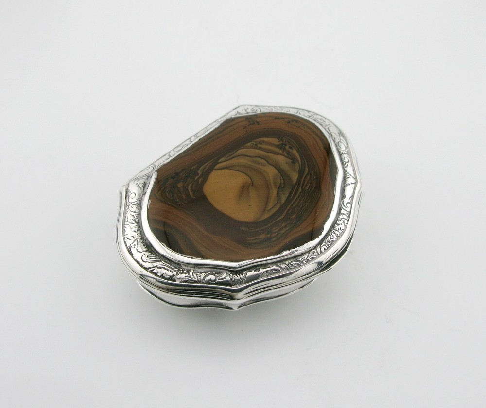 18th Century English silver agate hardstone snuff box