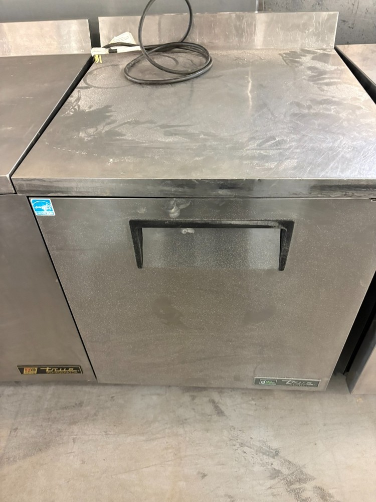 True TWT-27 Stainless 27 in Work Top Cooler