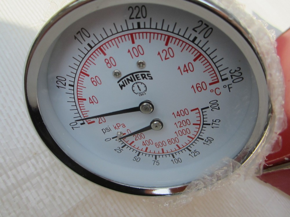 WINTERS TTD407 DUAL SCALE TRIDICATOR THERMOMETER