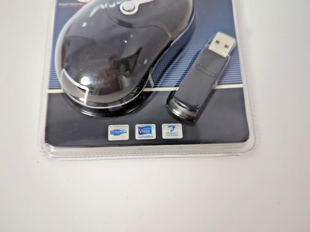 SABRENT WIRELESS PRECISION 3 BUTTON MINI OPTICAL MOUSE MS-WUBK