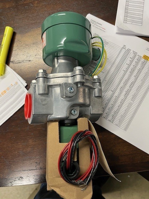 ASCO GAS SHUTOFF VALVE 1-1/4" PIPE CAT# 8043A058