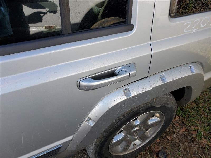 Control Module 4x2 OEM 2006 2007 2008 Jeep Commander