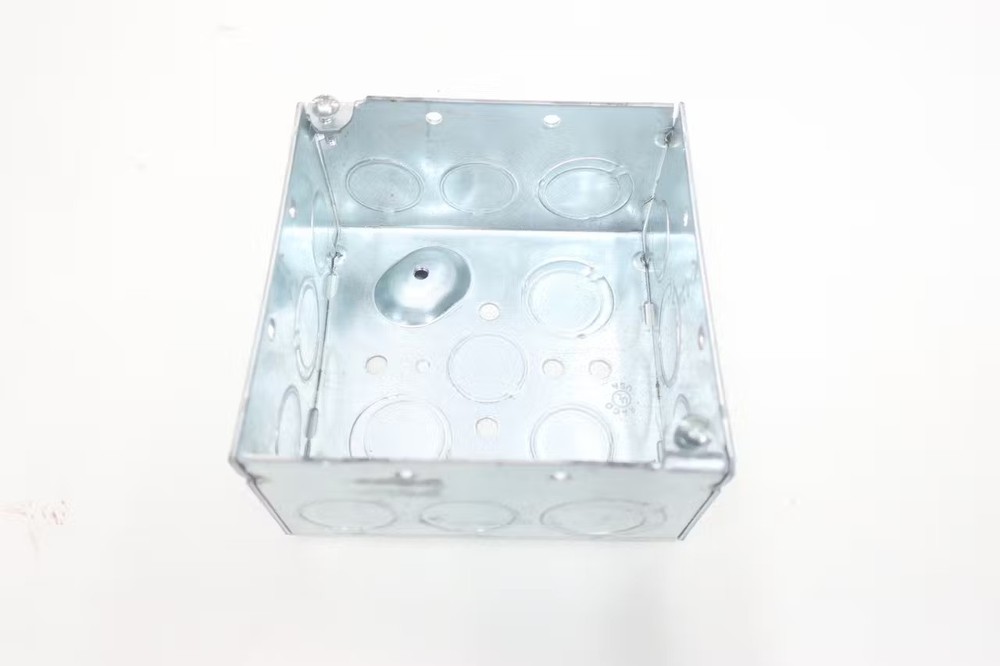 Box Of 25 Hubbell 232 4in Square Box