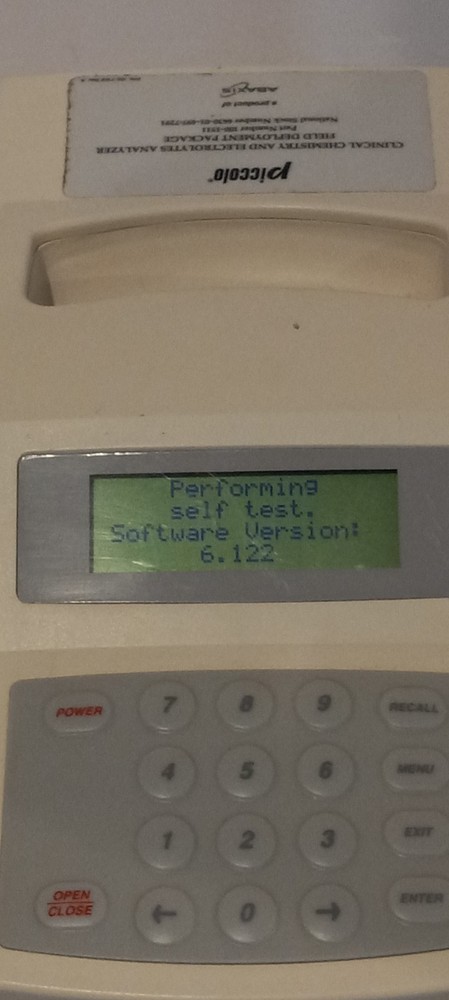 Abaxis Vetscan Piccolo 100-1000 Portable chemical Analyzer