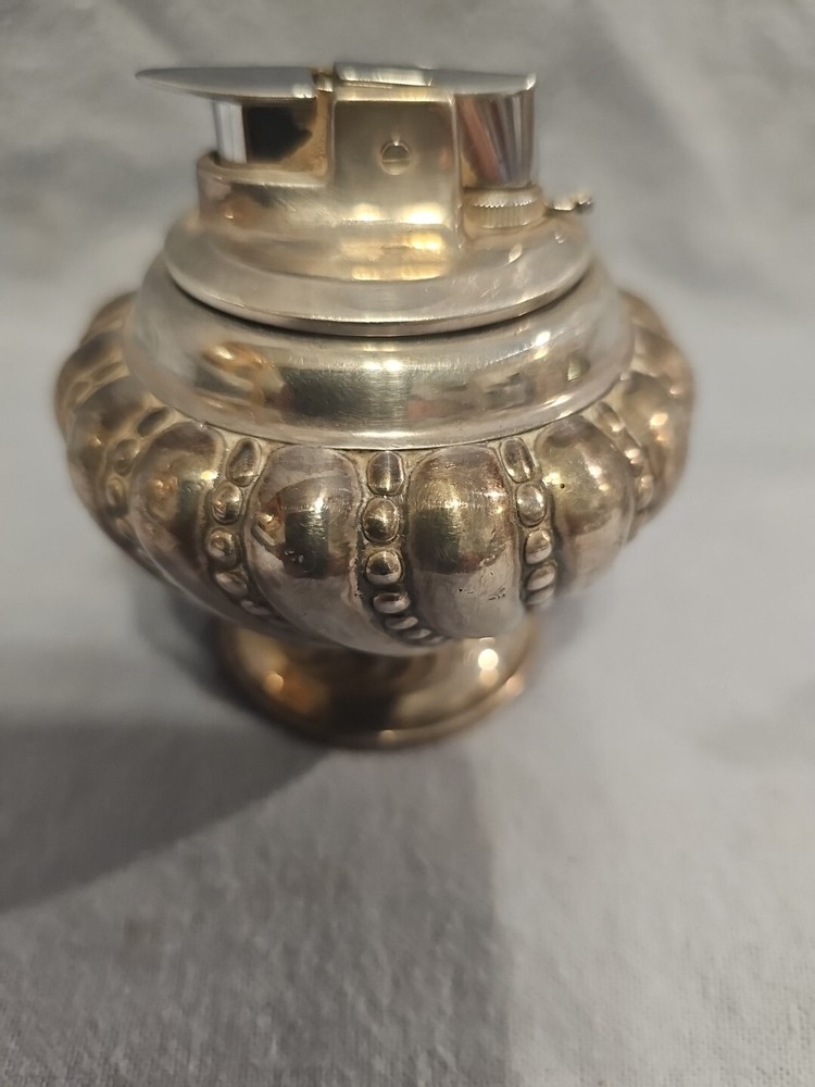 Vintage Ronson Table Lighter Crown Silver Plate Vara Flame
