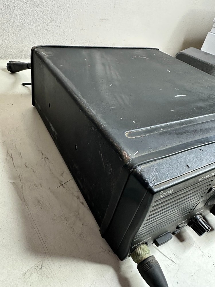 ICOM IC-M710 TRANSCEIVER FOR PARTS ONLY