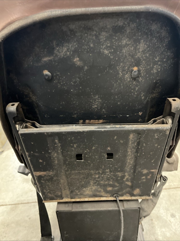 1976 Peterbilt 359 Passenger Seat Used