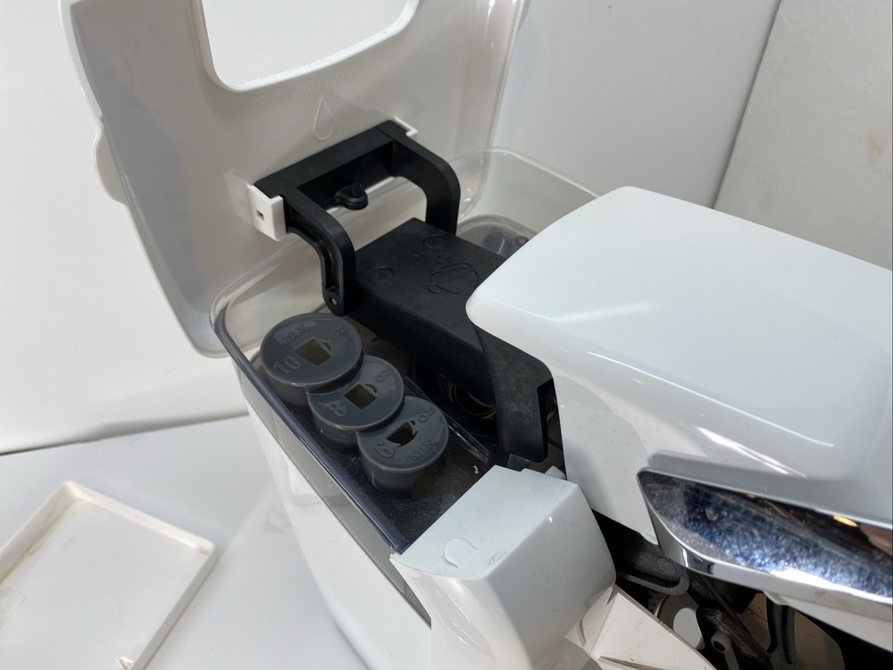 White Keurig K10 Mini Plus K-cup Single Cup Brewing System Tested Working