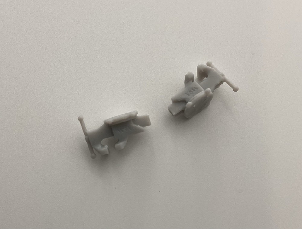 1/25 Scale Bench Vise (2-Pack) – High Detail 3D Printed Resin Workshop Tools