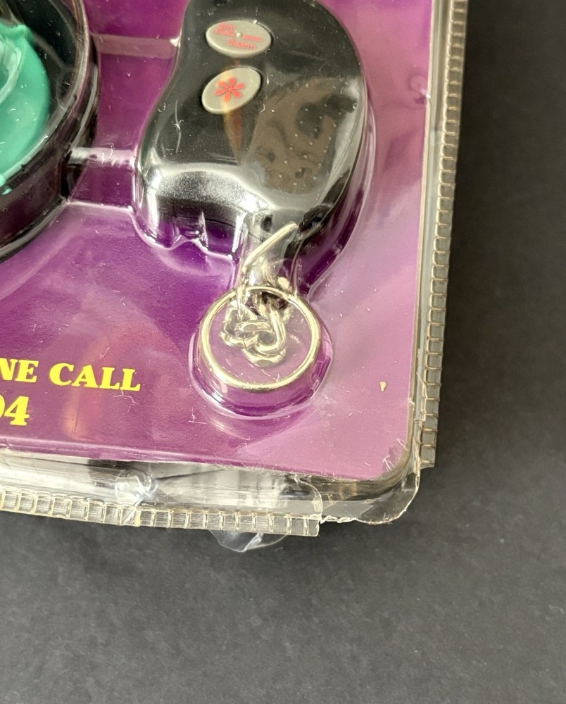 Audiovox Remote Security System Simple 2 Wire Installation 100-Ft Range AA930