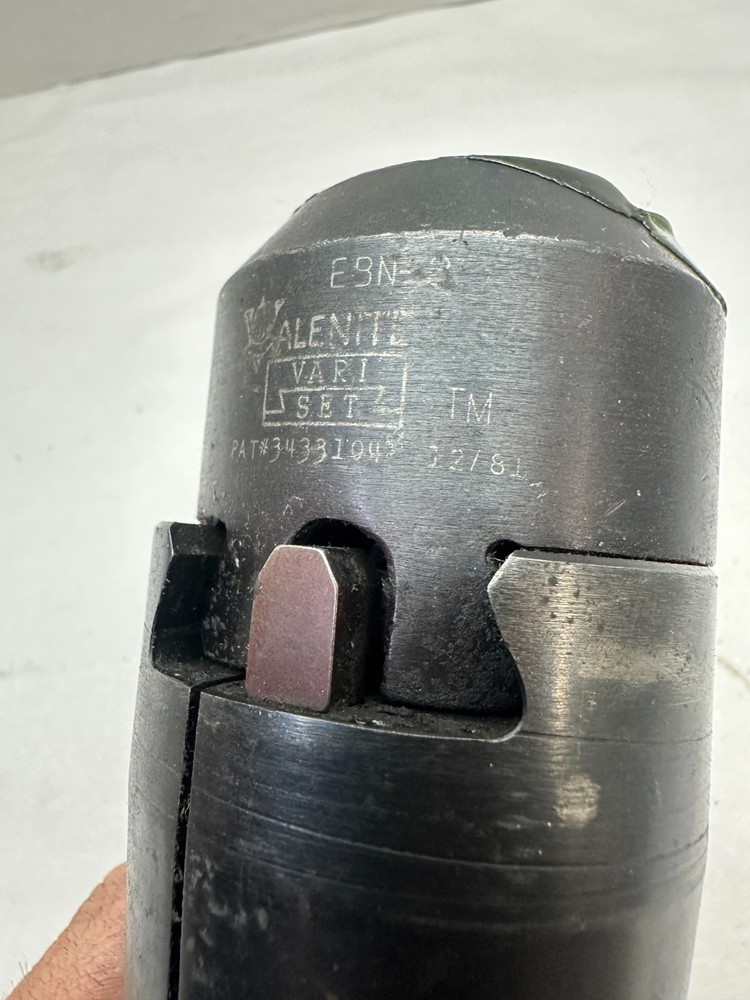Valenite Vari-Set EBN-2 Finish Boring Head and Shank!