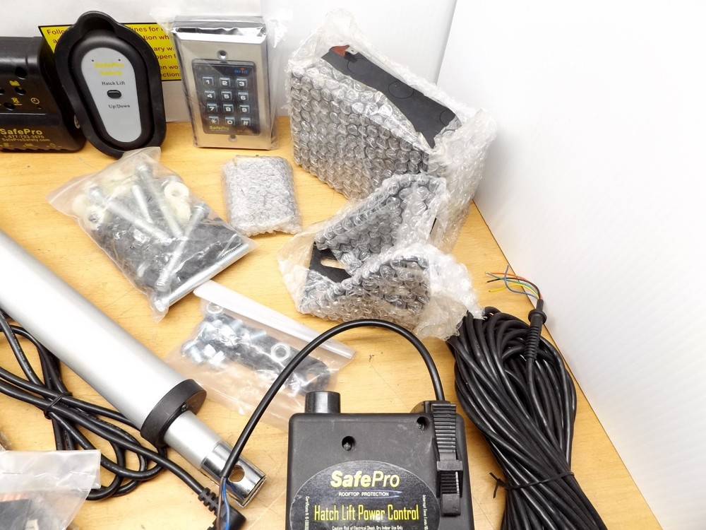 SAFEPRO HANDSFREE POWER HATCH LIFT SYSTEM , SOLAR