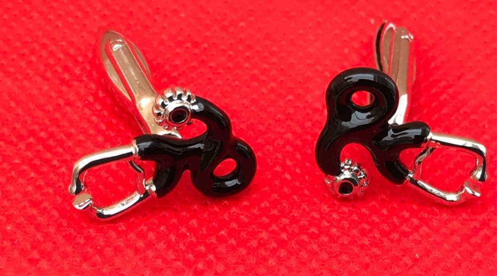 DOCTORS STETHOSCOPE CUFFLINKS BN