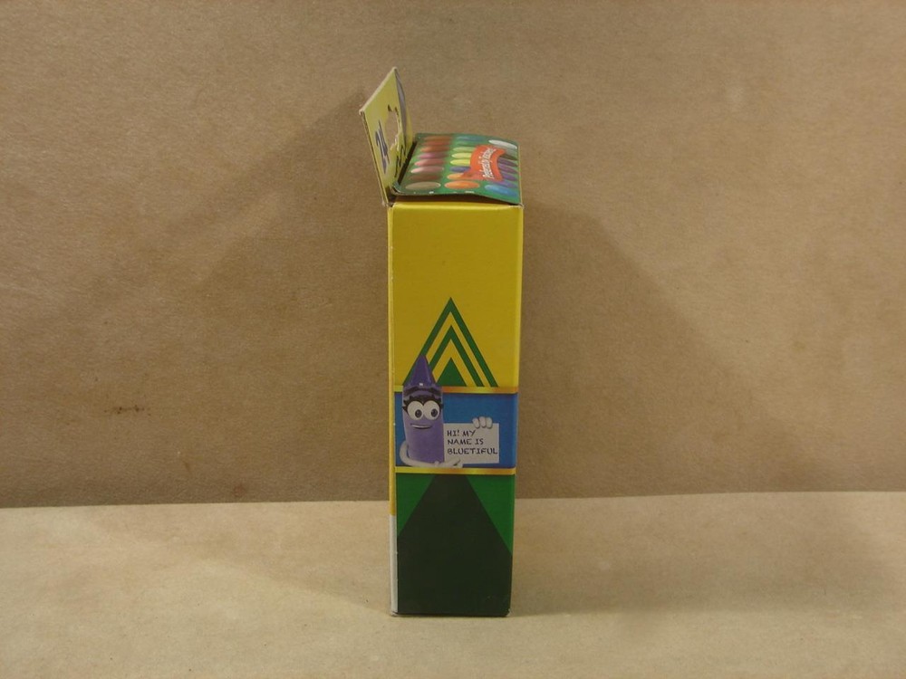 New Crayola 24 Count Crayons Introducing Bluetiful