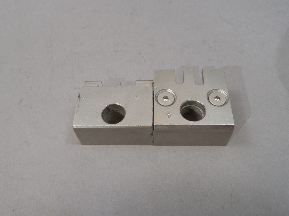 Burndy Crimp Die Head R16ECT