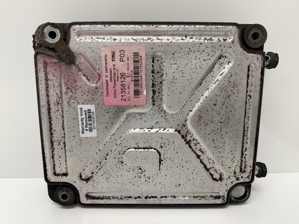 MACK DIESEL ENGINE CONTROL MODULE 21358126 P03