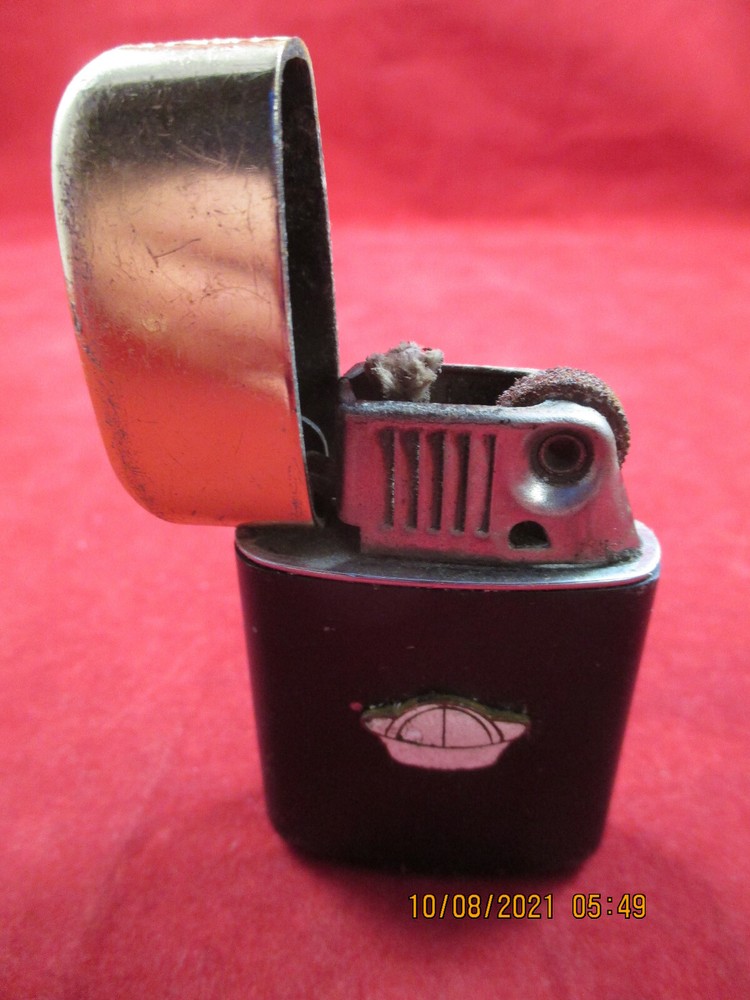 RONSON LIGHTER, NAVY CAP, 1950's Two tone RONSON British Empire