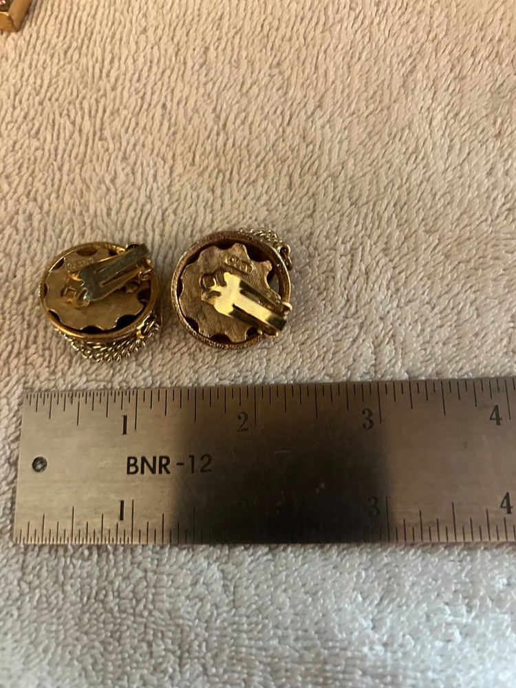 Vintage ART Clip Earrings