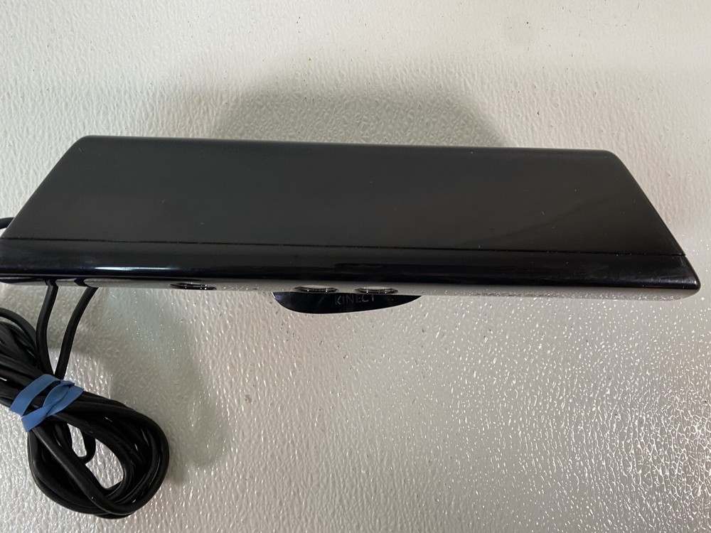 Microsoft Xbox 360 Kinect Sensor Bar Only - Black Model No 1414