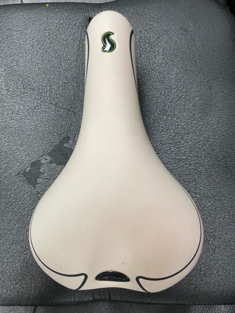 Sella Royal Saddle Seat cream off white Used