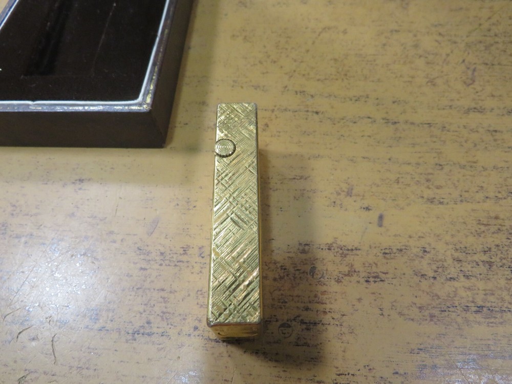 Dunhill Lighter Gold Tone