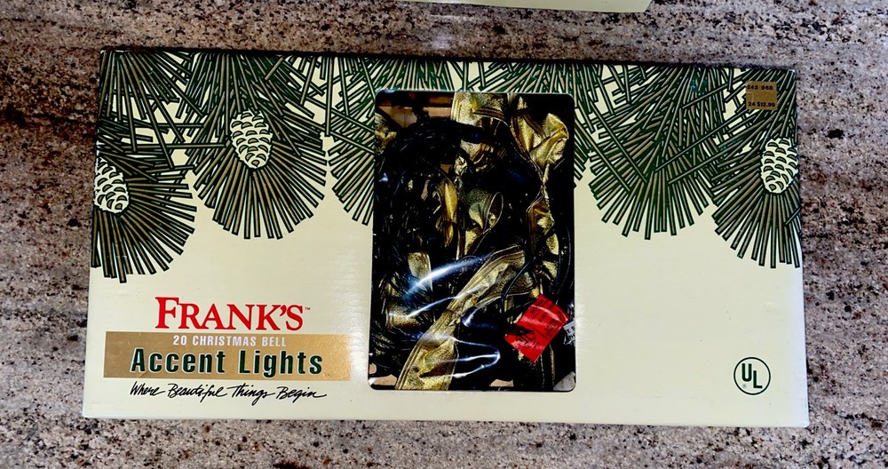 VINTAGE RED BELL LITES 20 WORKING LIGHTS
