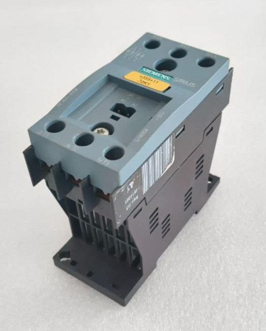 SIEMENS SOLID-STATE RELAY SIRIUS 3RF3405-1BB04 USED