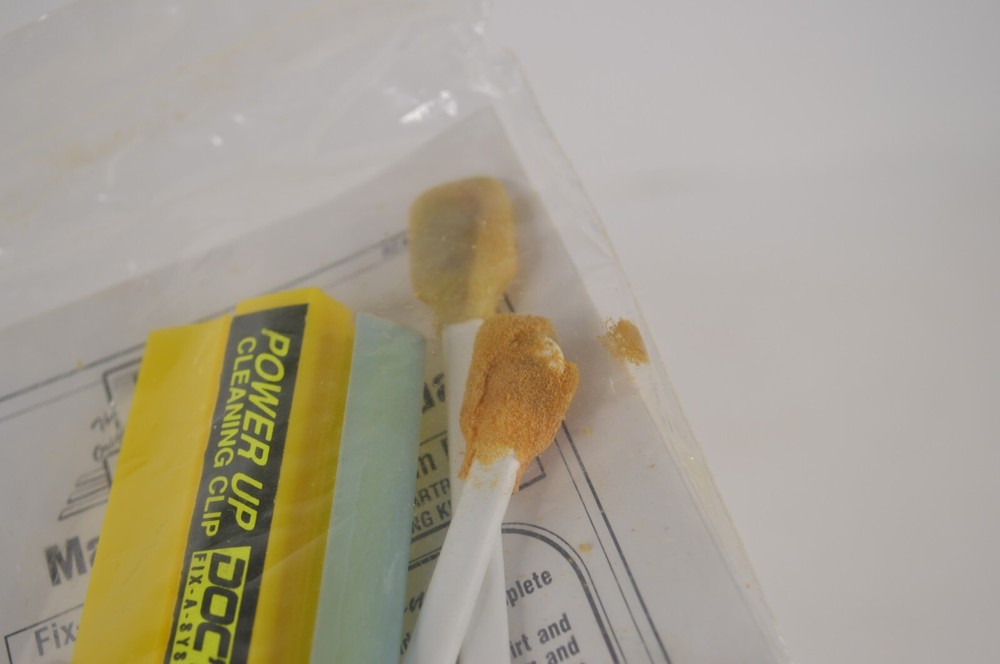 Doc's Fix-A-System Video Game Cleaning Kit for Nintendo Sega Atari Commodore