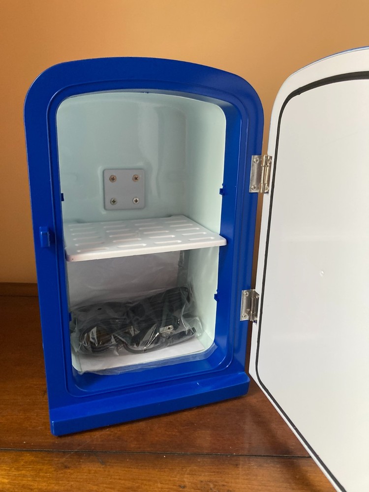 Whitefox Keystone Light Cold & Hot Mini Fridge Blue