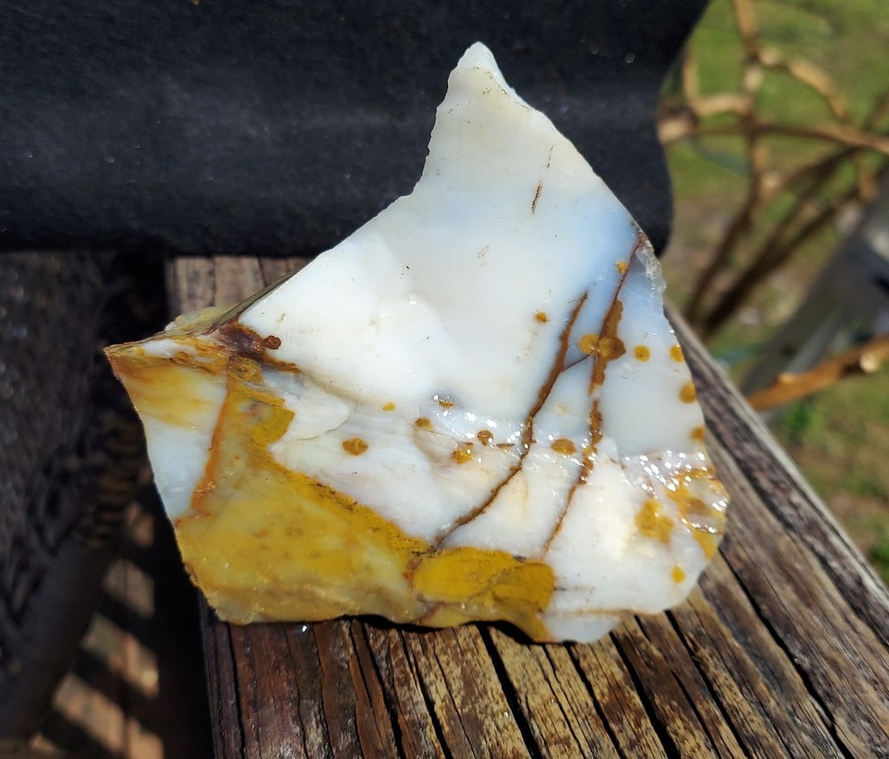 Blue Ice Polka dot Agate Rough