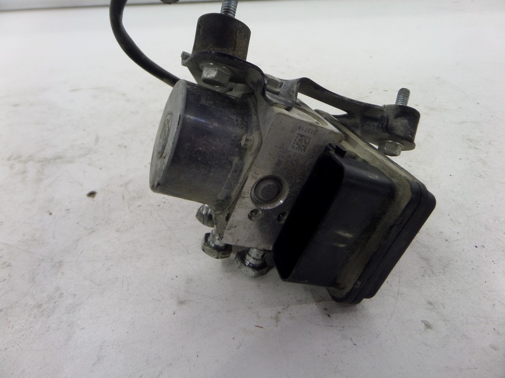 KTM Duke 390 ABS Pump 2017 2018 2019 OEM 4K