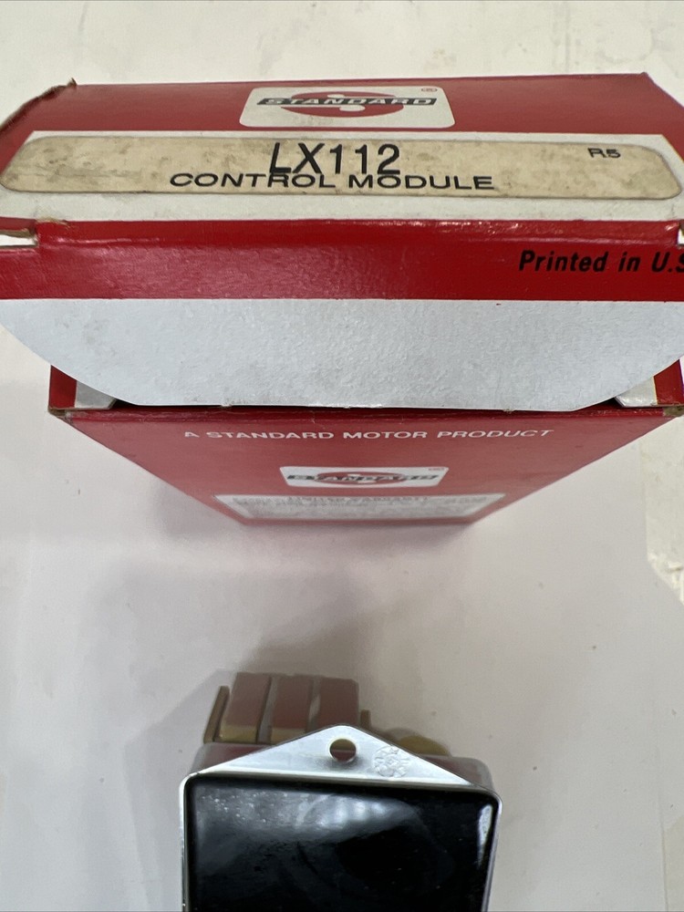 Ignition Module LX-12 Standard Motor Products NOS