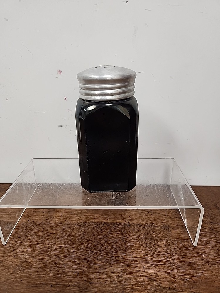 MCKEE BLACK AMETHYST GLASS FLOUR SHAKER