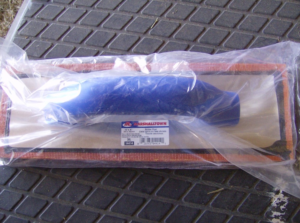 MARSHALLTOWN RUBBER FLOAT 12" X 4" 38L  14414